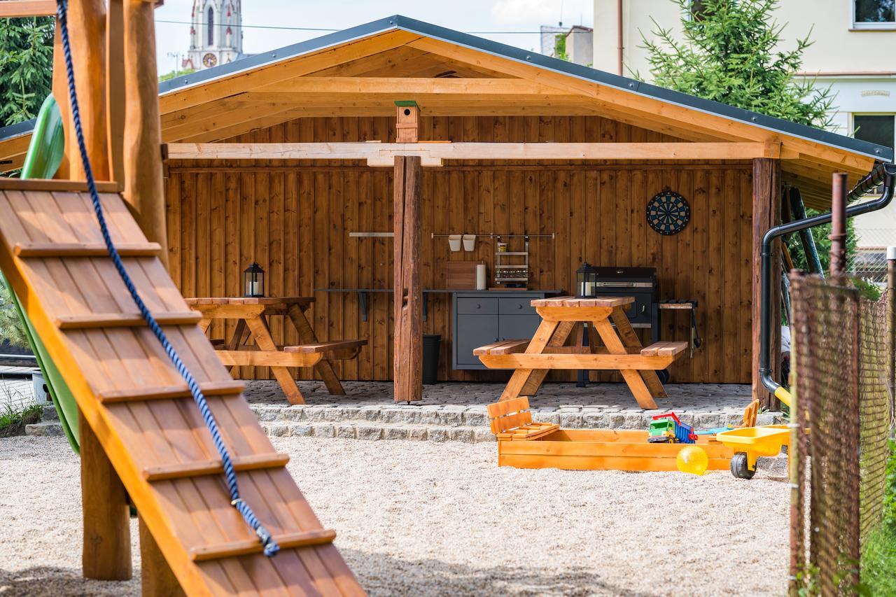 Hotel Penzion, Restaurant Gloria Chrastava Zewnętrze zdjęcie